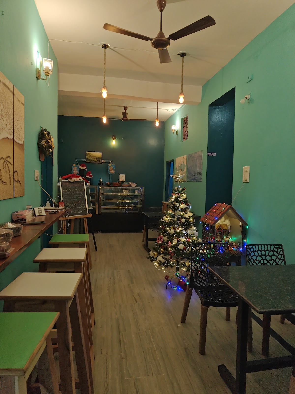 Hotel Ruchikoottu - Kerala Restaurant photo 5