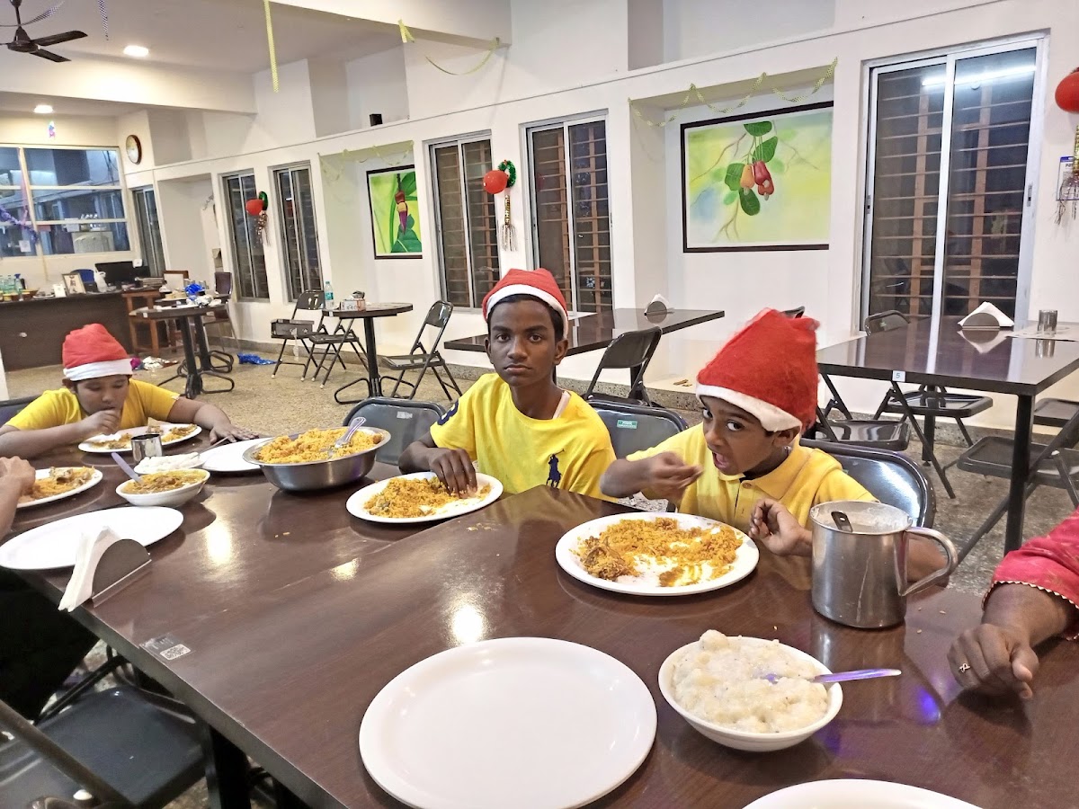 Kaippunnyam Kerala Restaurant