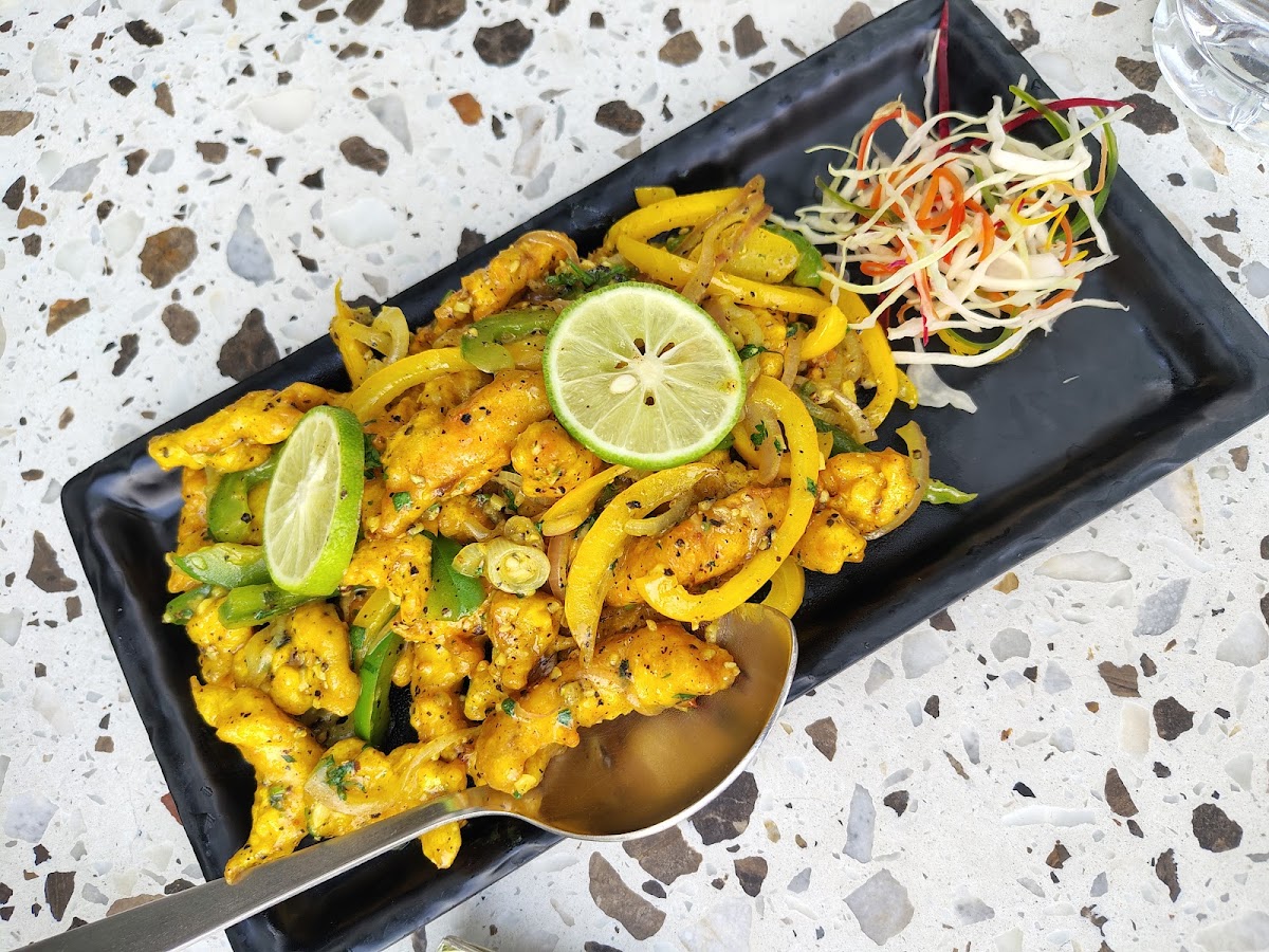 1983 Lounge & Kitchen by Yuvraj Groups photo 2