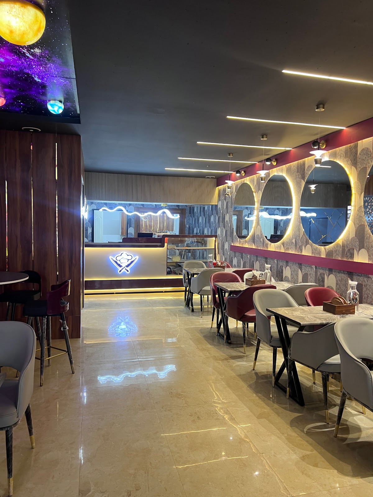 Enigma Restaurant photo 4