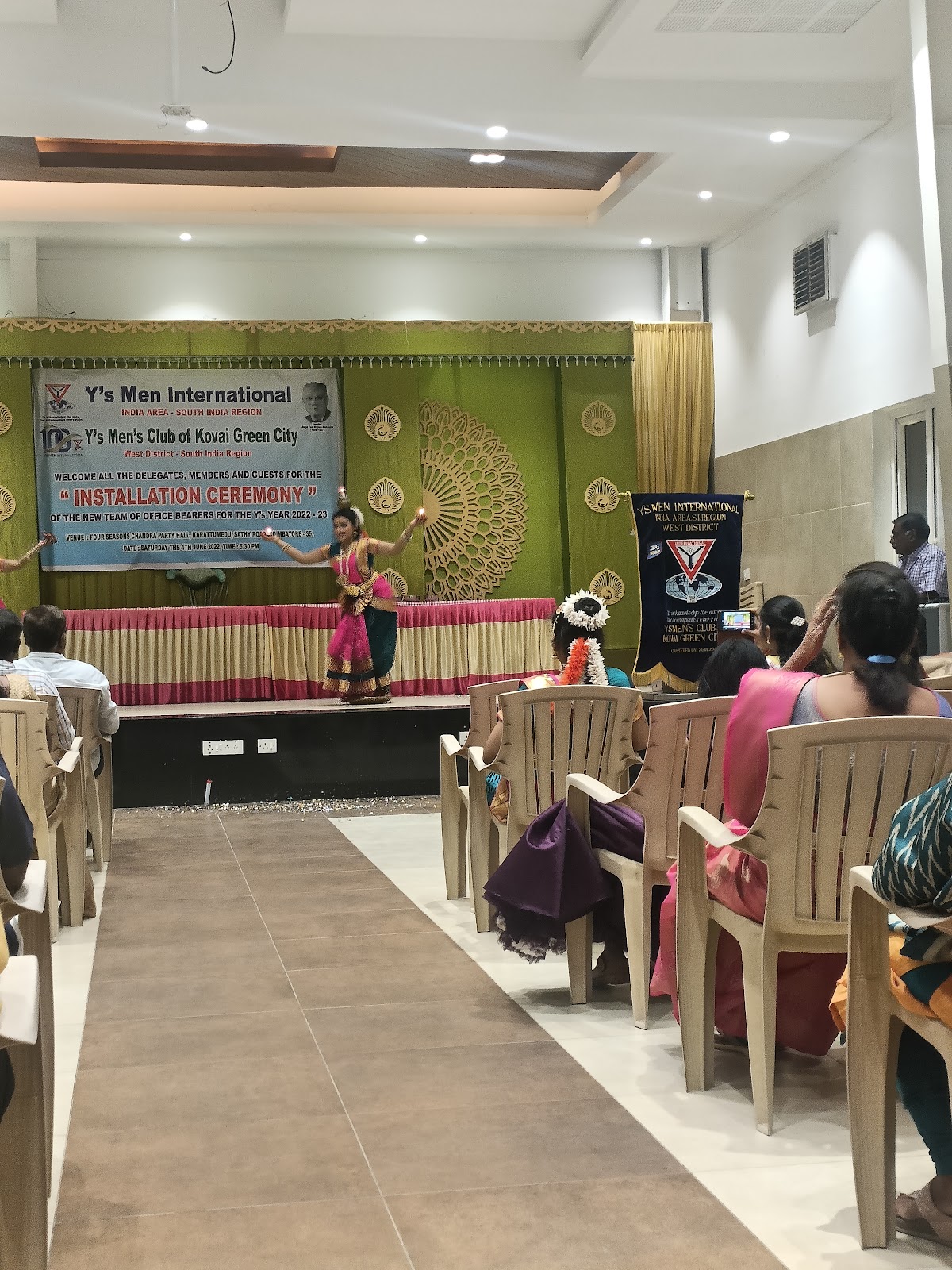 FOUR SEASONS FAMILY RESTAURANT