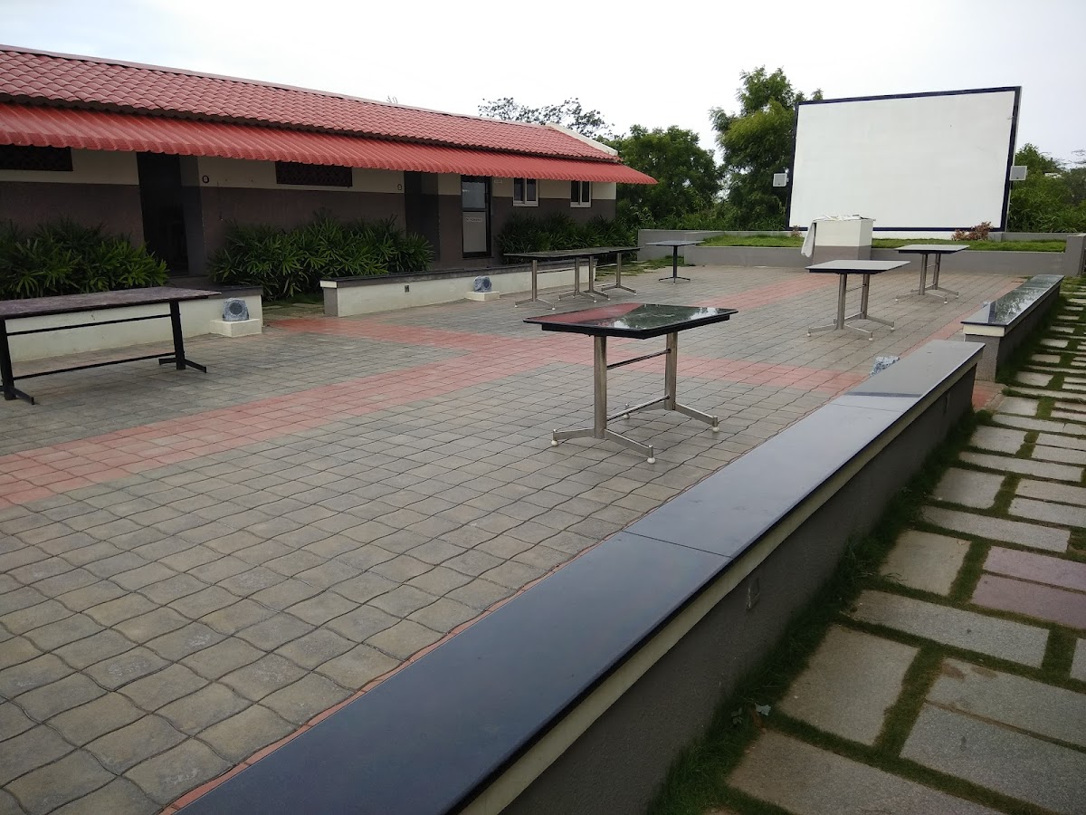 FOUR SEASONS FAMILY RESTAURANT photo 5