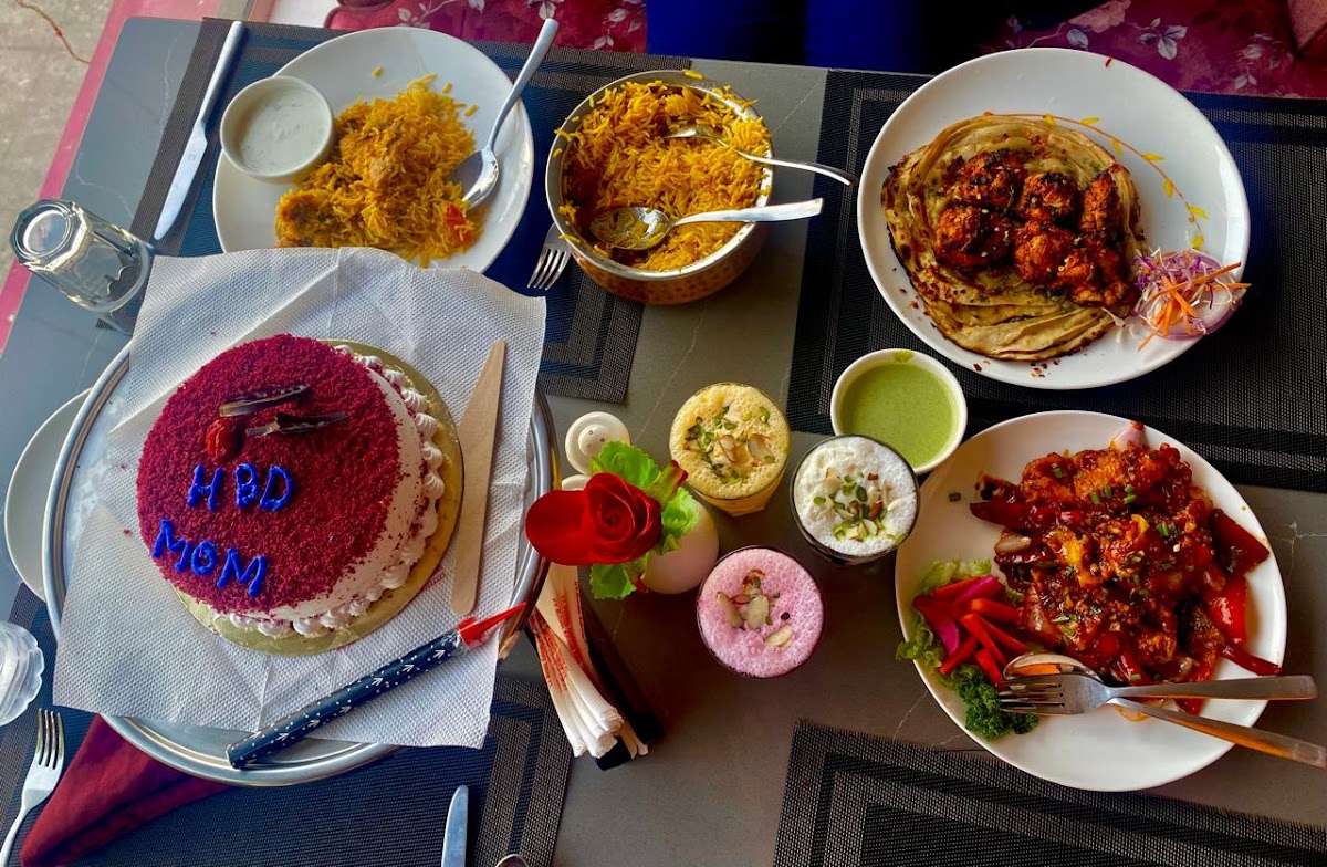 Golden Quill Restaurant and Cafe photo 2