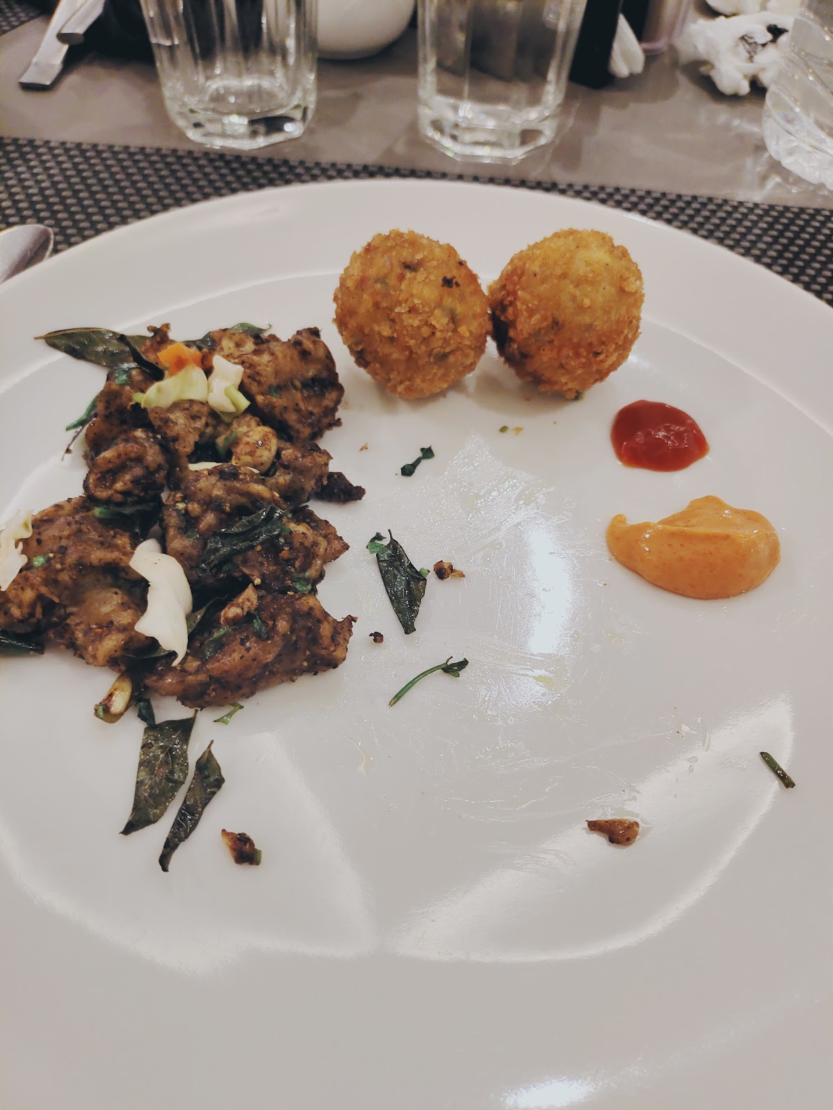 Golden Quill Restaurant and Cafe photo 5