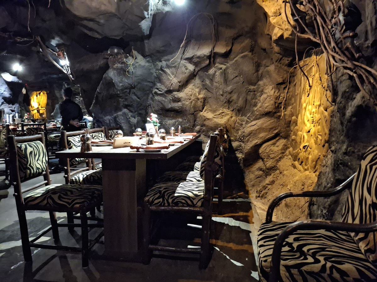 Gufha Restaurant, Mysuru photo 4