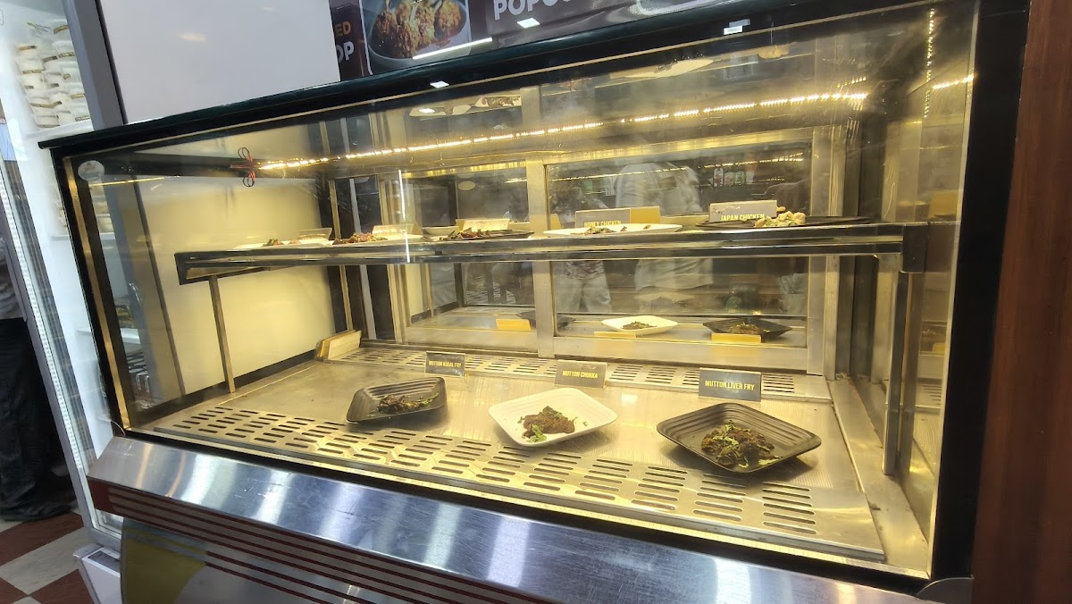 HMR Biriyani Hut photo 5