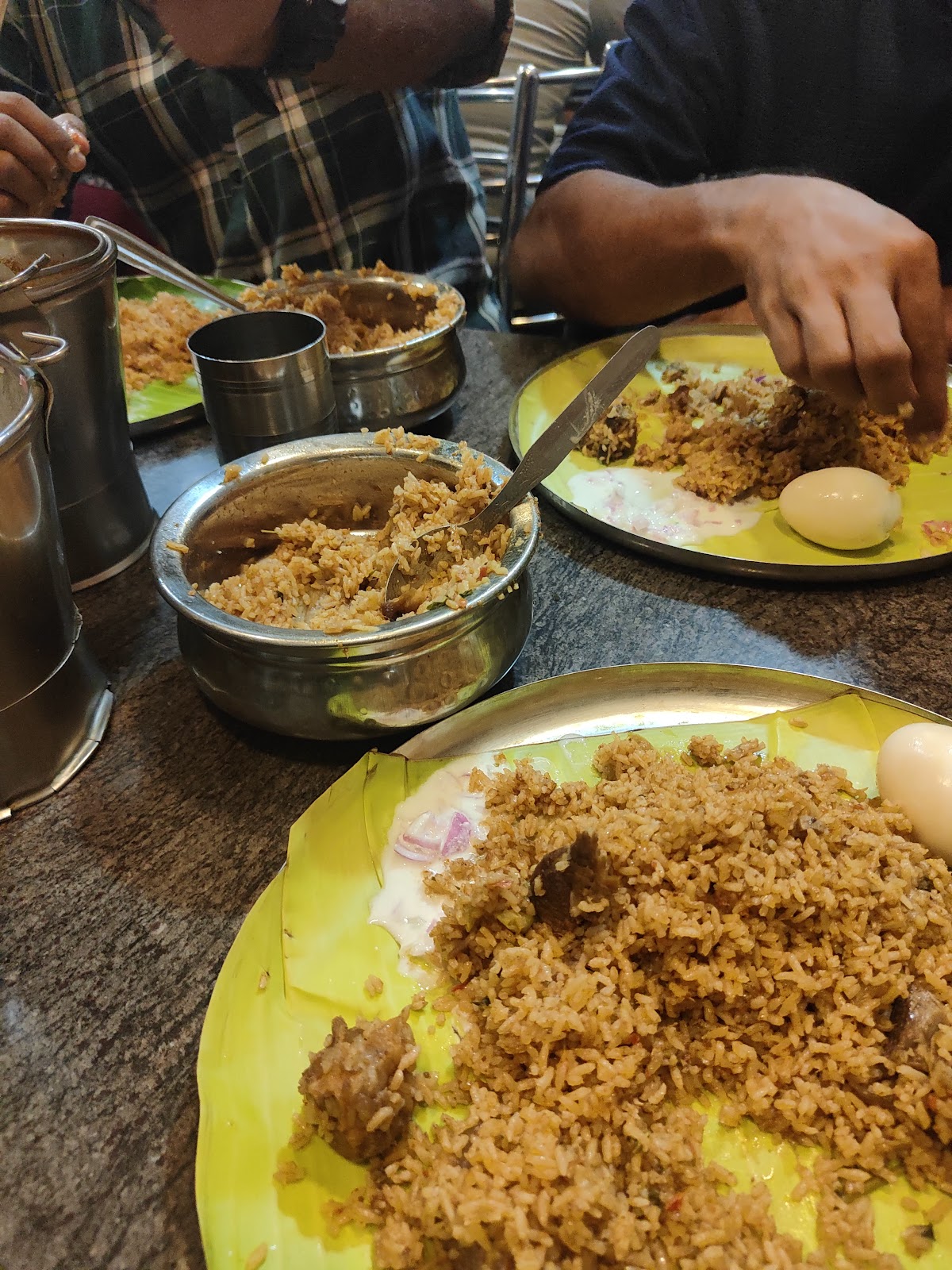 HMR Hotel MuthuRowther photo 4