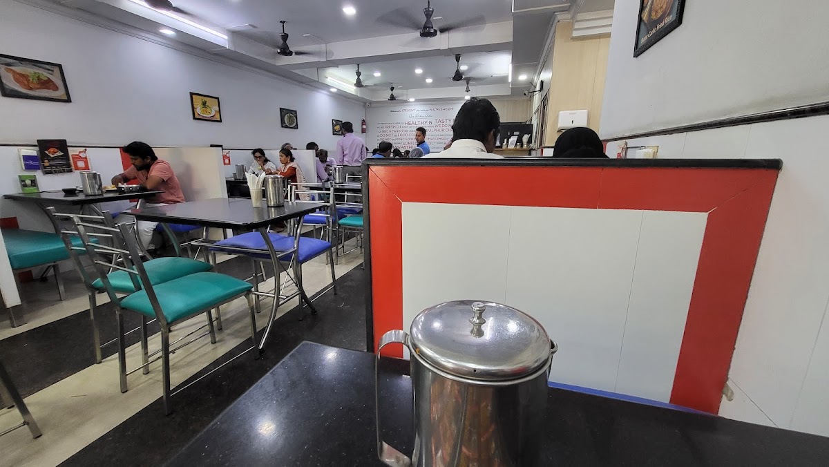 Hotel Crescent, Nungambakkam photo 5