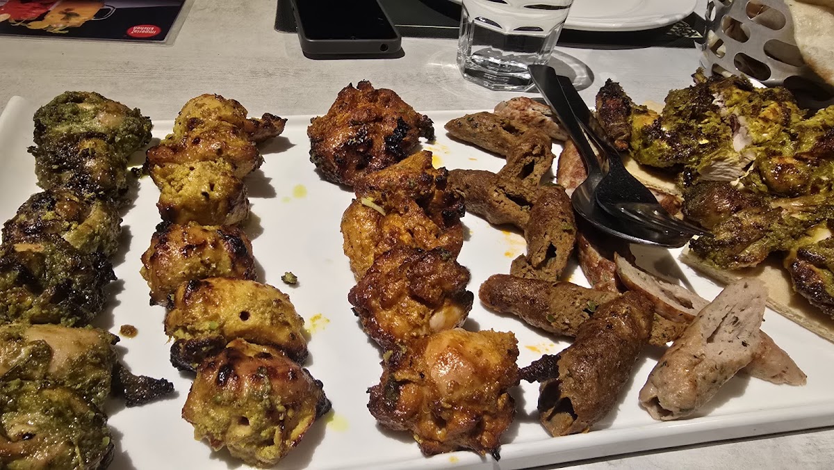 Imperial Kitchen Kowdiar photo 3