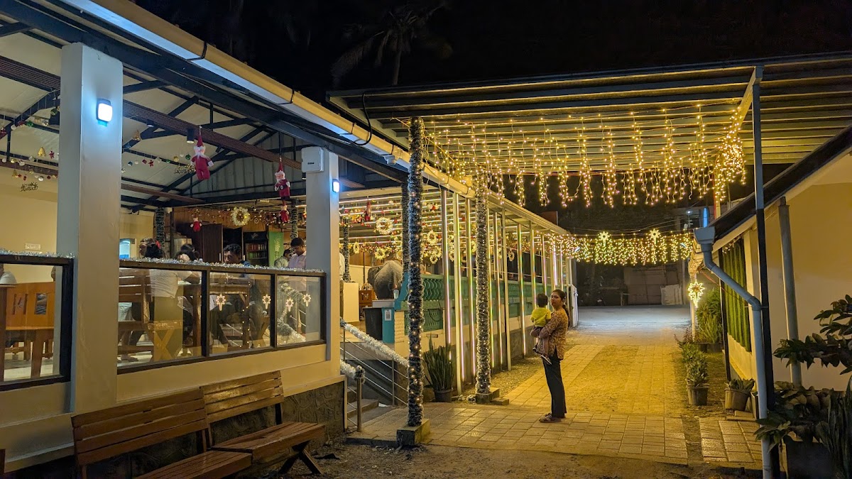 Lilliput Multi Cuisine Restaurant photo 5