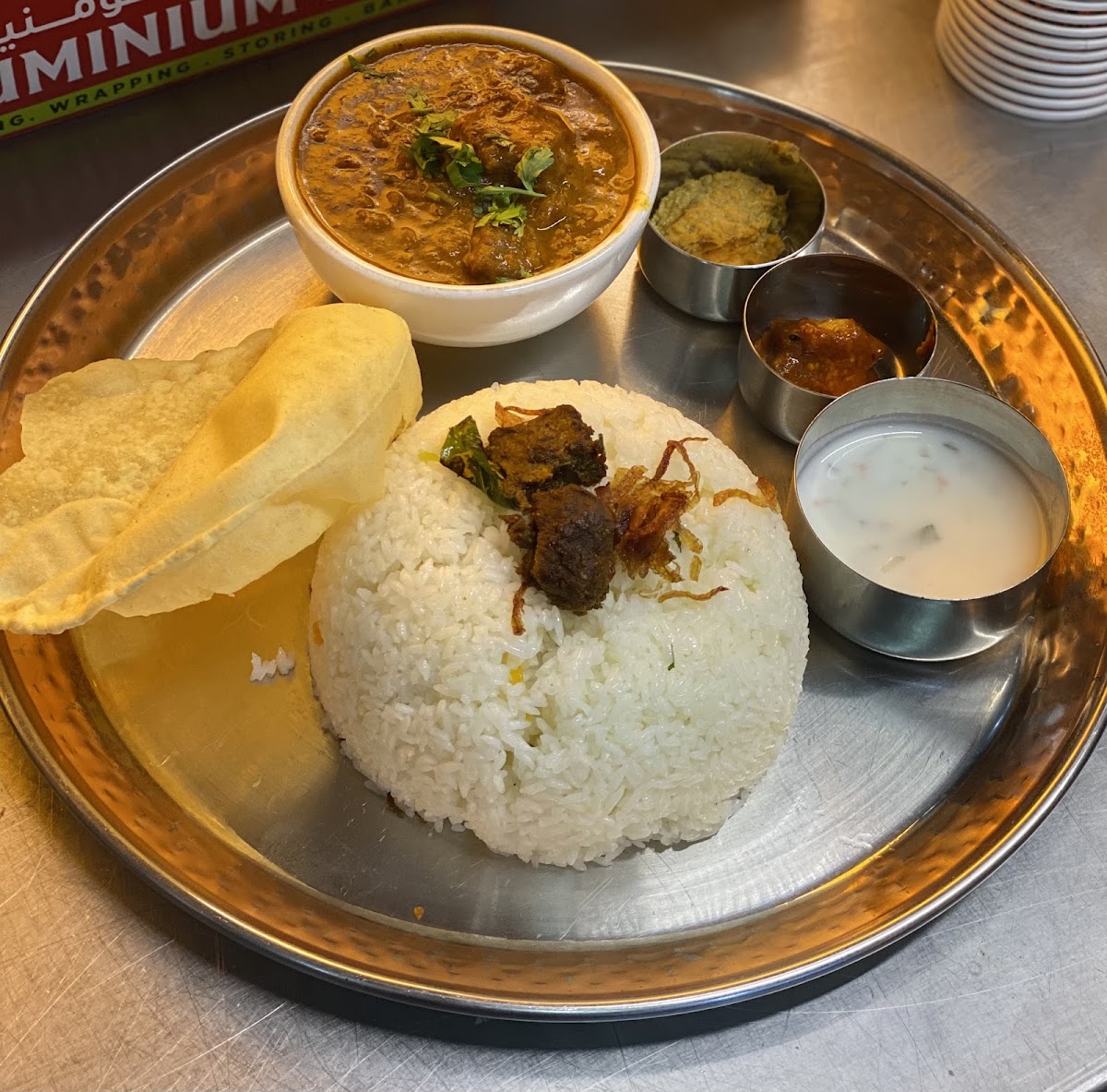 LIZ restaurant - Why pay more photo 2