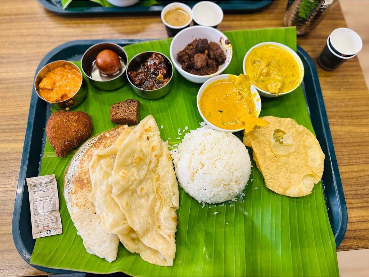 LIZ restaurant - Why pay more photo 5