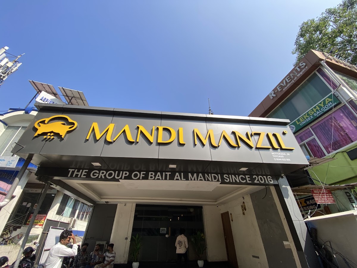 Mandi Manzil