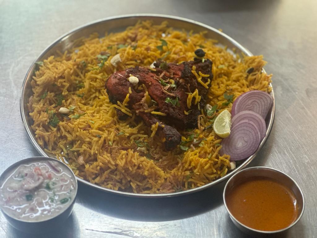 New Vishal Restaurant photo 2