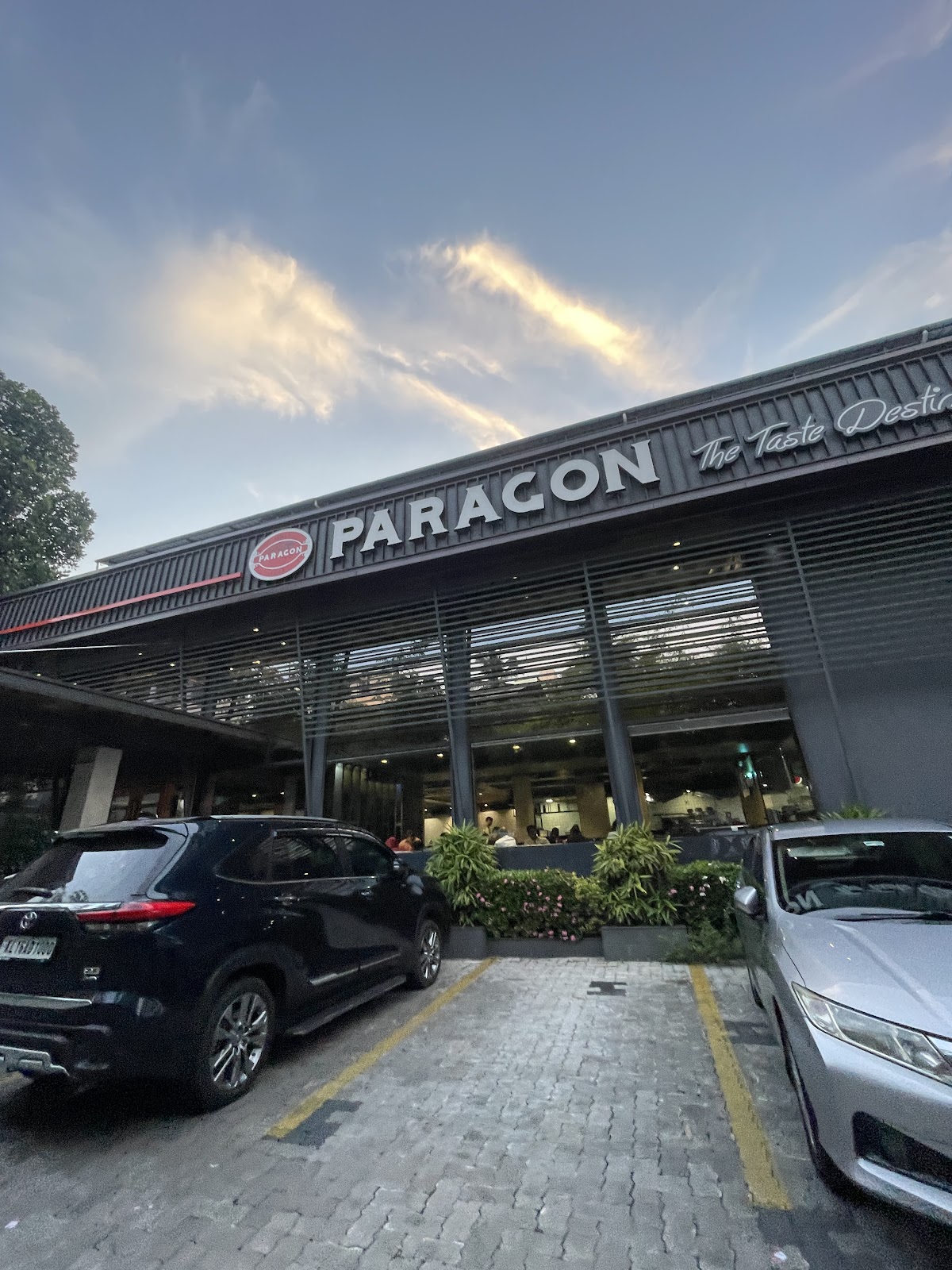 Paragon Restaurant photo 3