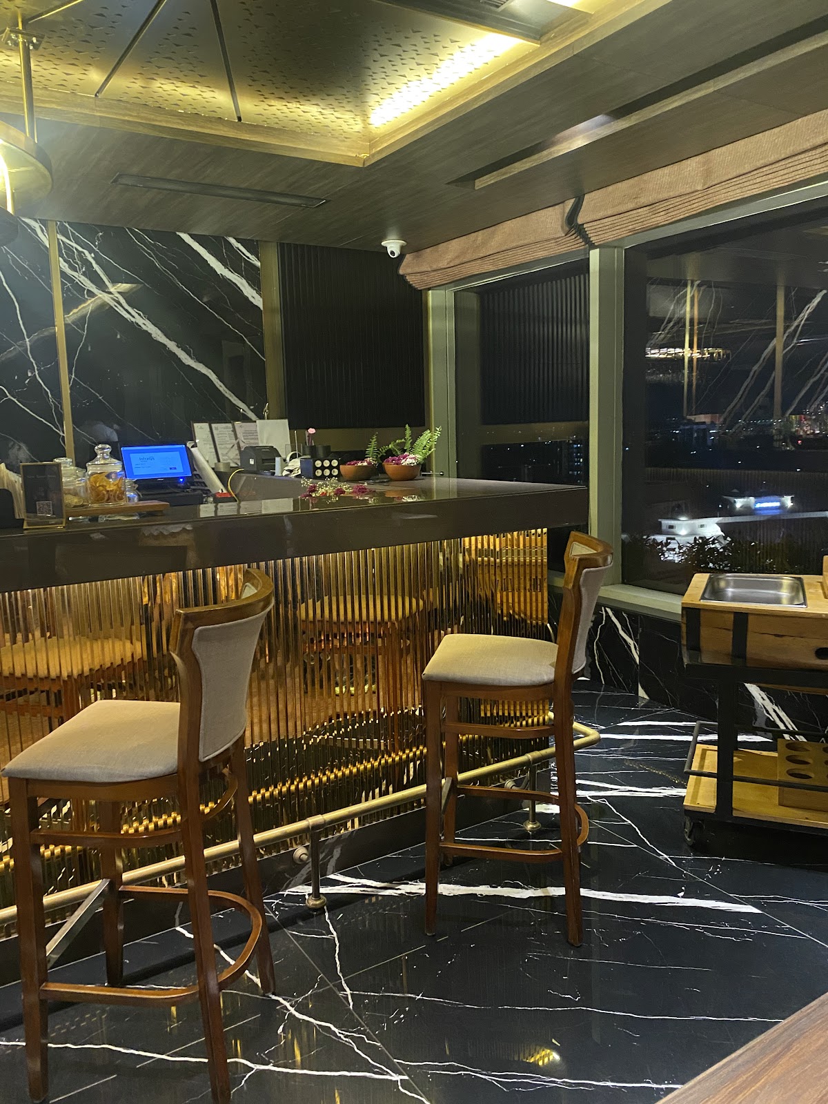 SkyGrill Fusion Tapas & Lounge photo 5