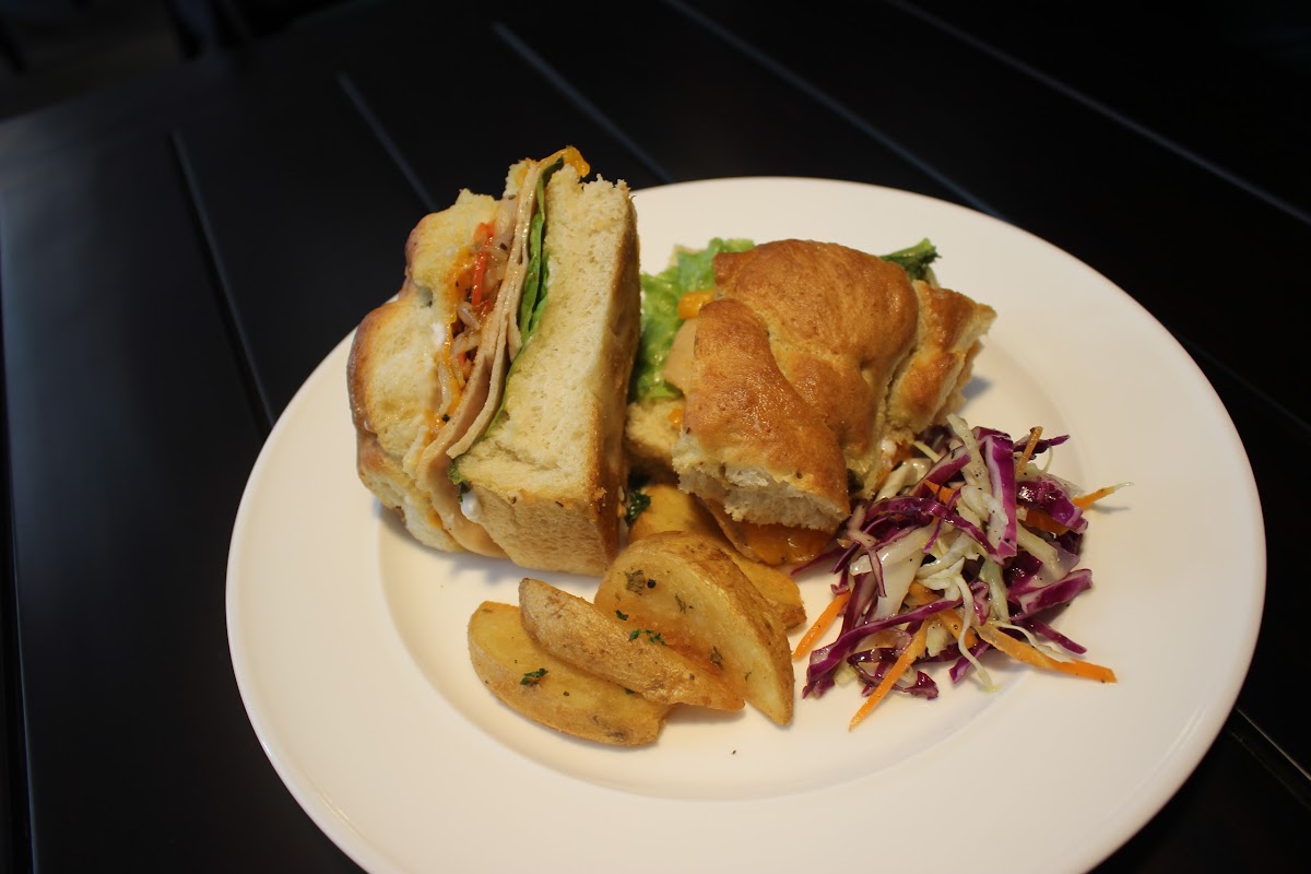 Supreme Upper Crust photo 2