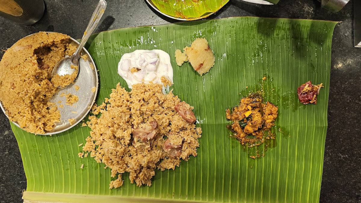 Valarmathi Mess photo 2